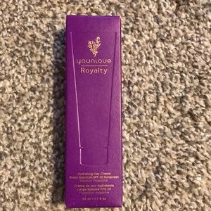 Younique Hydrating Day Cream